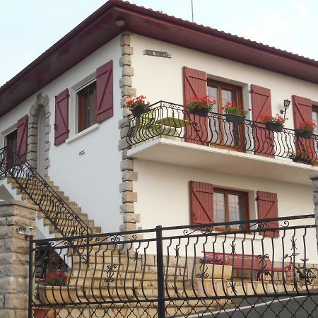 Nun Hobeki Apartment Aincille Bagian luar foto