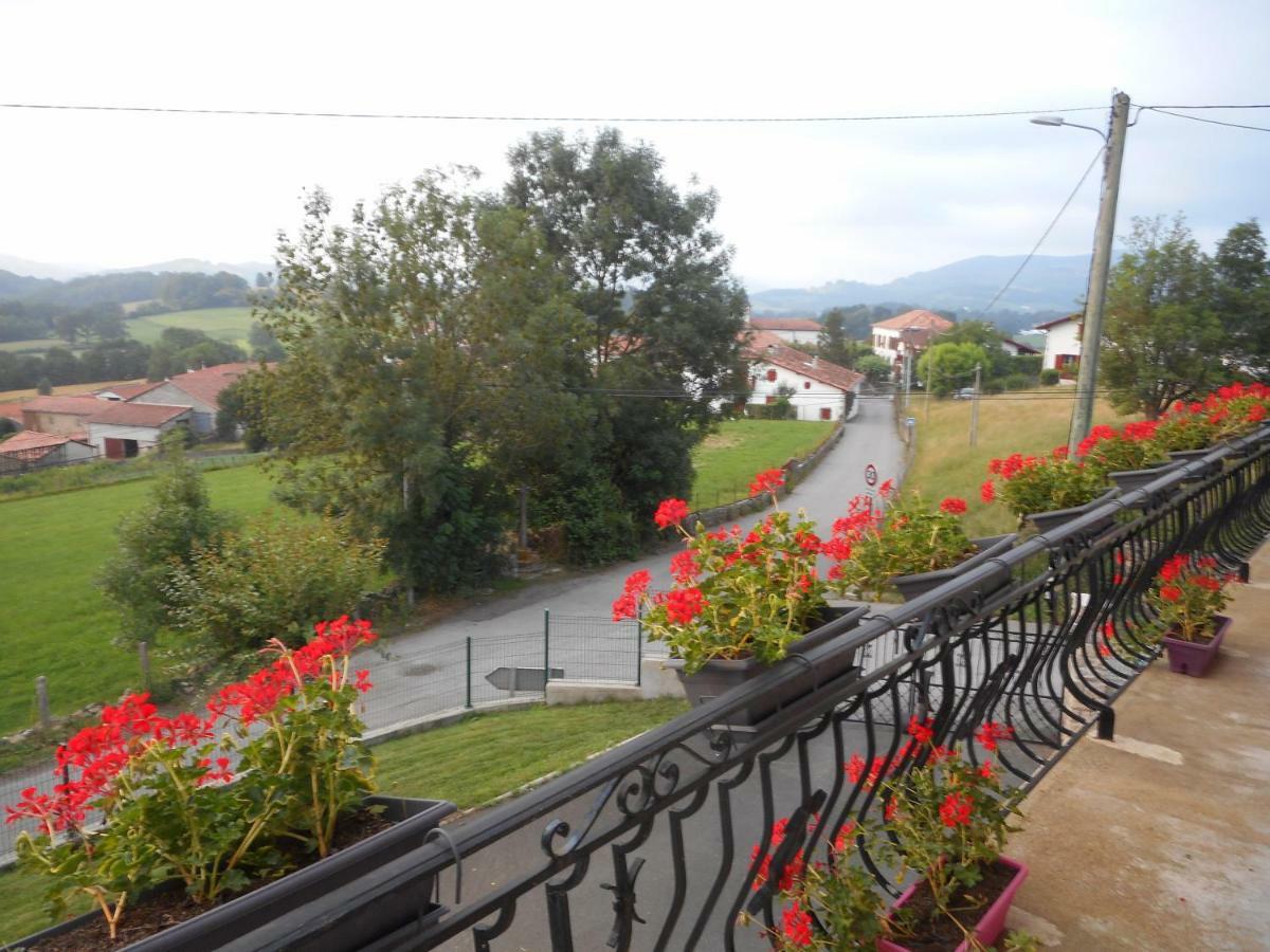 Nun Hobeki Apartment Aincille Bagian luar foto